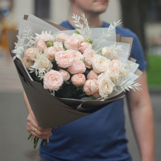 Букет «7 пионовидных кустовых роз» - фото 4